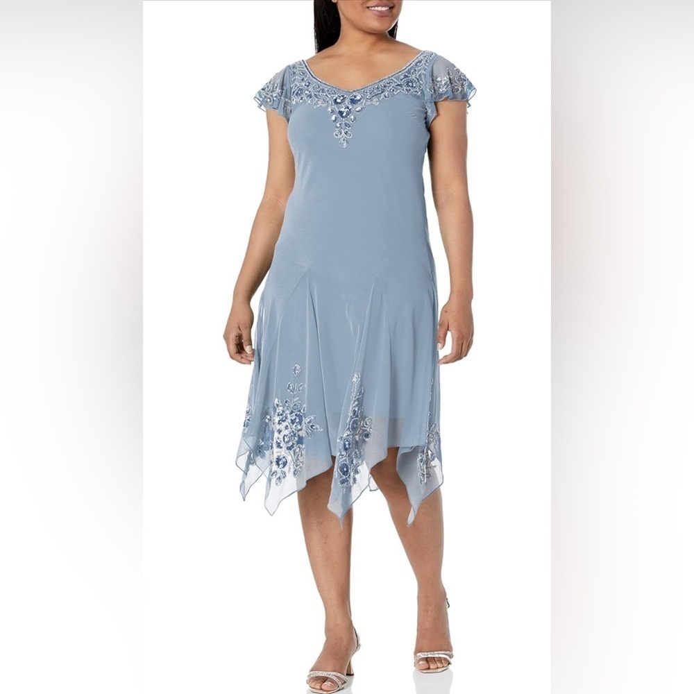 JKara Women's Plus Size Flutter Sleeve Hanky Hem Short Cocktail Beaded Dress